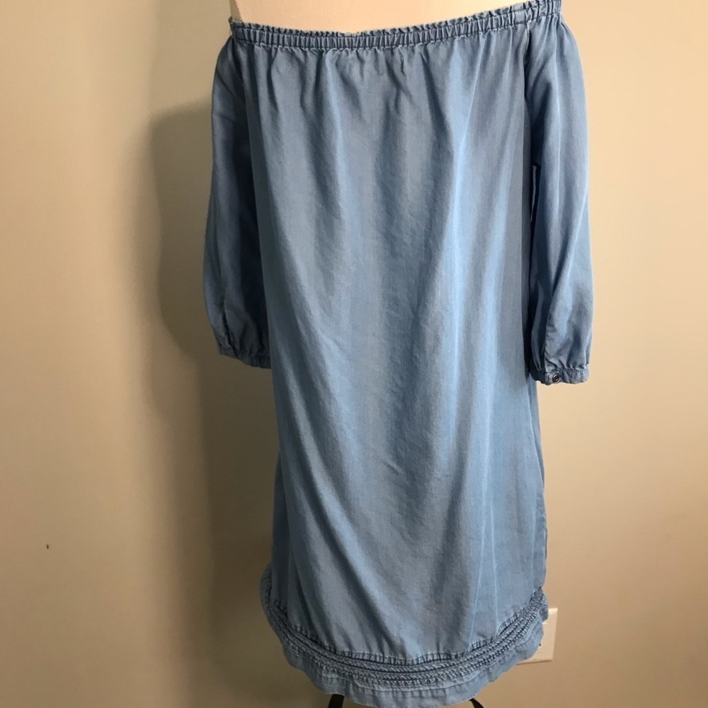 Chambray Off the Shoulder Dress - Size Medium - Standard Grace - Picture 3 of 9